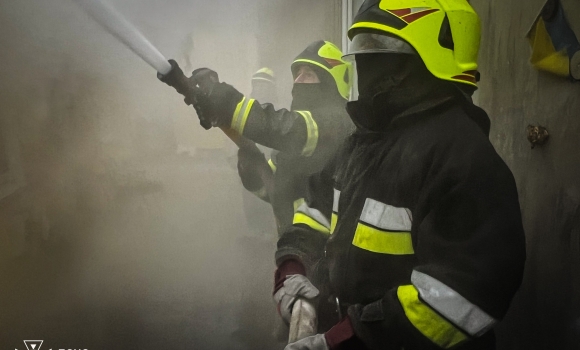 Вогонь перекинувся на одяг – під час пожежі в Гайсинському районі загинув чоловік Вогонь перекинувся на одяг – під час пожежі в Гайсинському районі загинув чоловік