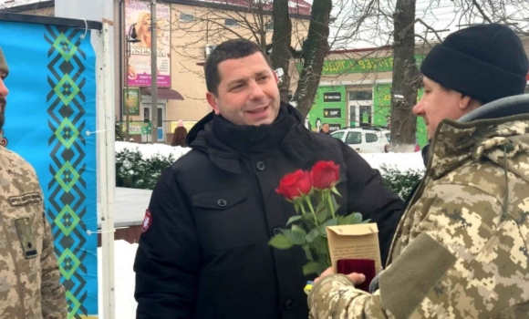 Воїн з Крижопільської громади отримав нагороду від імені Головнокомандувача