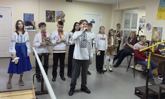 Вихованці Вінницької дитячої школи мистецтв влаштували благодійні концерти для захисників