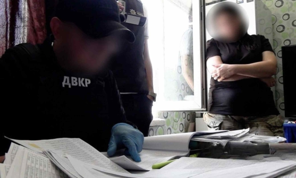 Вимагала гроші у підлеглих на Вінниччині затримали командира роти забезпечення