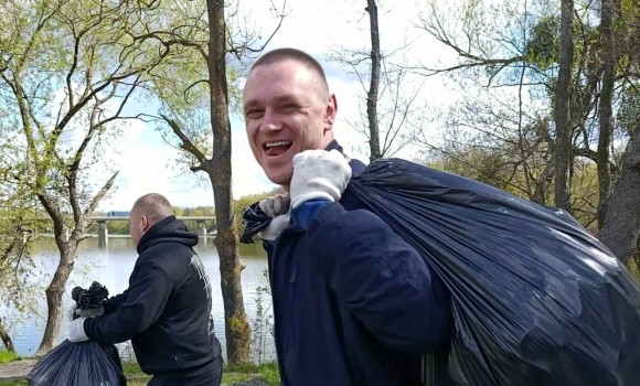 Як активісти та Муніципальна варта рятували узбережжя під Вінницею