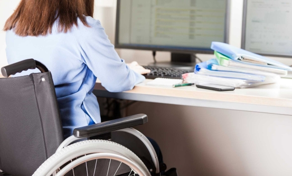 Як у Вінниці допомагають з працевлаштуванням людям з інвалідністю