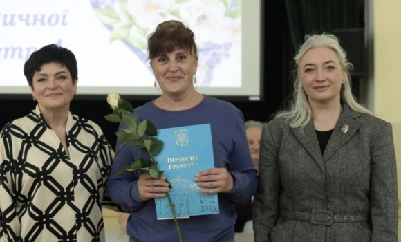 Янголи в білих халатах кого з вінницьких медсестер нагородили до професійного свята