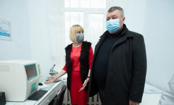 Яришівська громада придбала медичне обладнання для лабораторії