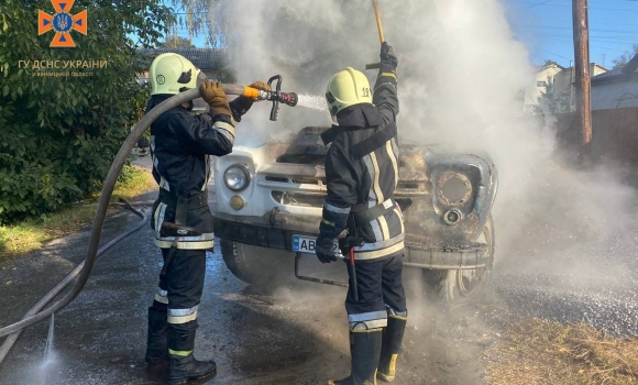 За добу, 10 жовтня, вінницькі рятувальники ліквідували дев'ять пожеж