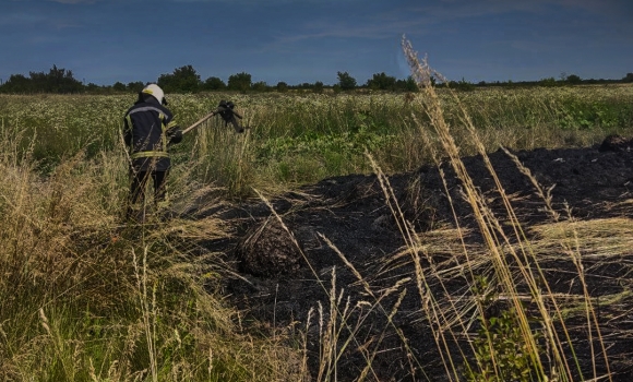 За добу рятувальники загасили п'ять пожеж у Вінницькій області
