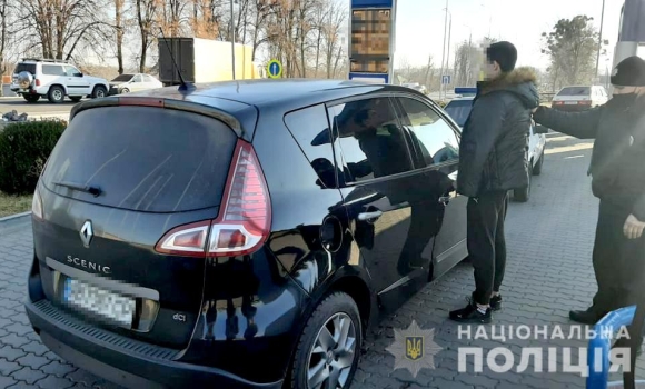 У Могилів-Подільському затримали жителя Молдови, "чистив" квартири