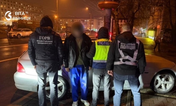 Затримали в Івано-Франківську, вилучили BMW що відомо про схему переправлення з Теплика