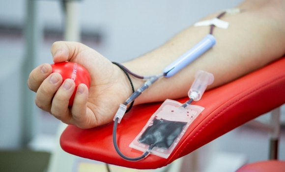 Здати кров - врятувати життя: в Ладижині проведуть День донораЗдати кров - врятувати життя: в Ладижині проведуть День донора