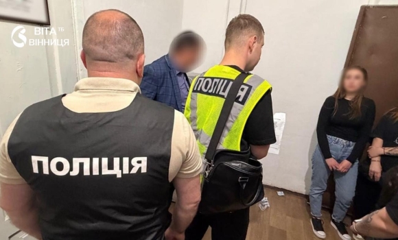 Земельний дерибан на Вінниччині посадовець оцінив вісім гектарів у 5 тисяч доларів