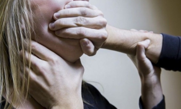 Вінницькі поліцейські затримали підозрюваного у зґвалтуванні