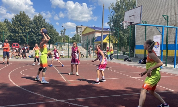 Жмеринка приймала відкритий чемпіонат Вінницької області з баскетболу
