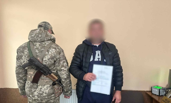 Житель Кіровоградщини намагався підкупити вінницьких прикордонників