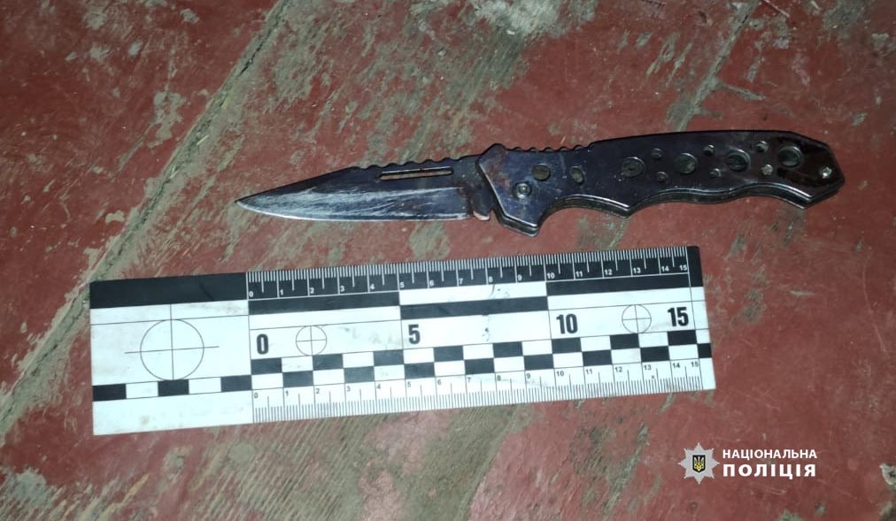 У Жмеринському районі затримали чоловіка - вдарив знайомого ножем