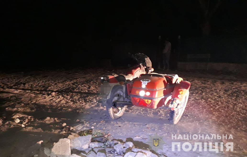 На Вінниччині в автопригодах загинули водій мотоблока та мотоцикла