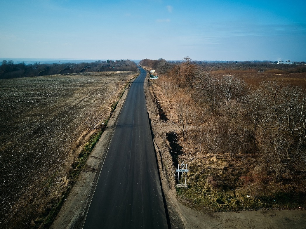 Від Вінниці та Кропивницького дорогу ремонтували за експериментальною технологією