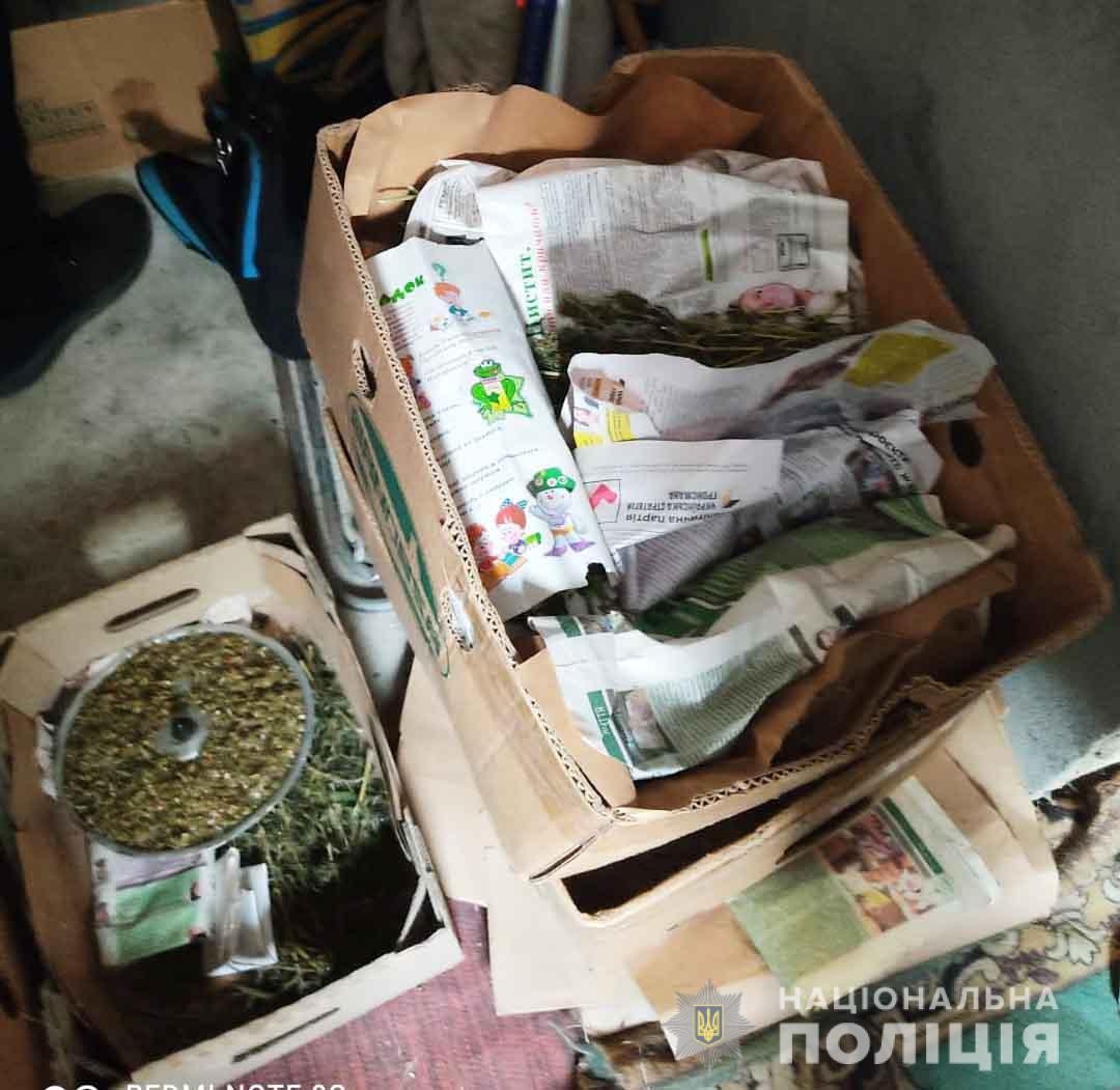 Організував наркопритон: у місті Бар чоловіка підозрюють у продажі наркотиків