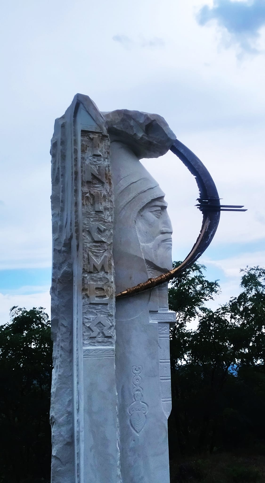 На Вінниччині встановили унікальний пам'ятник сарматському царю