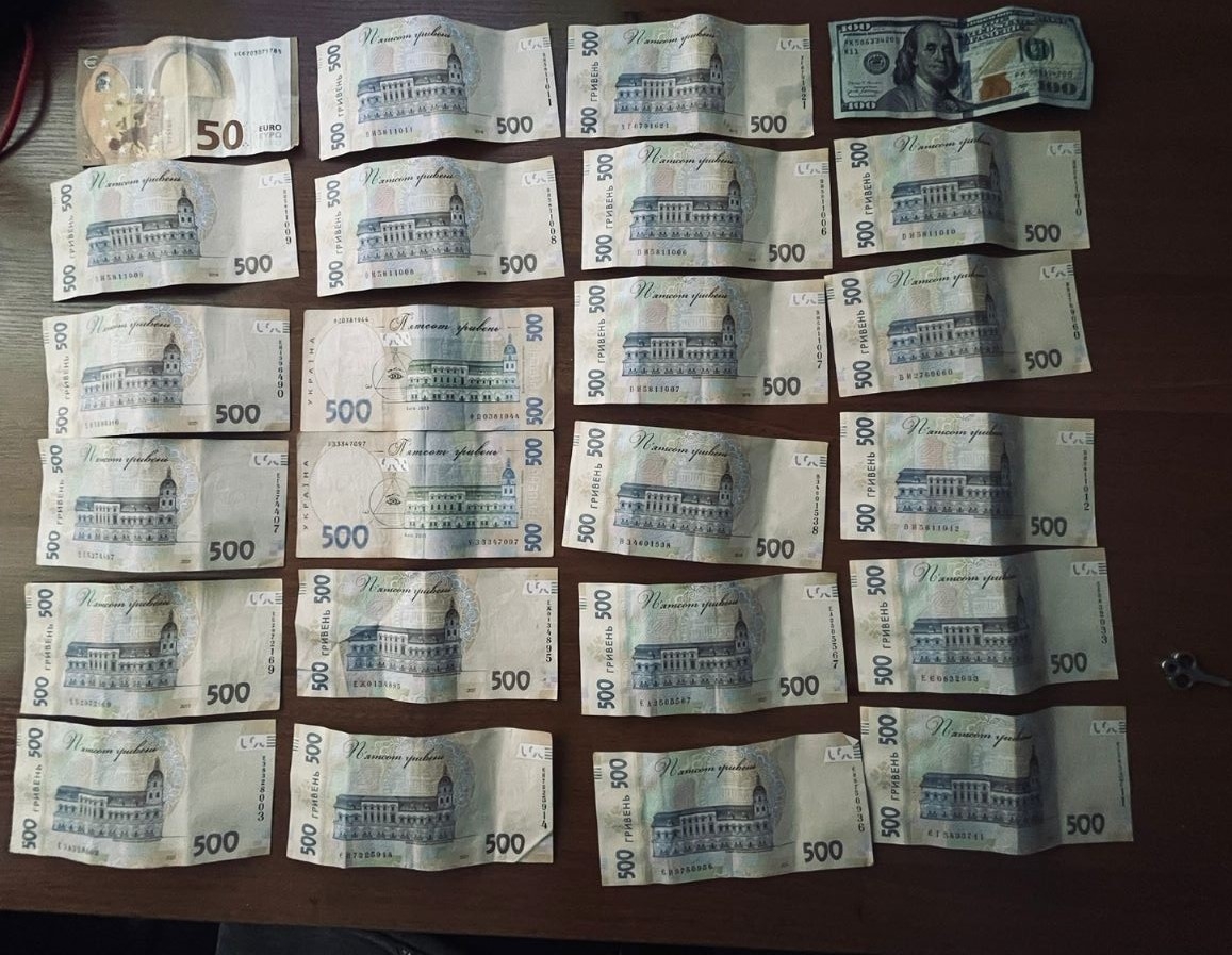 У Вінницькому районі затримали підозрюваних у двох крадіжках грошей