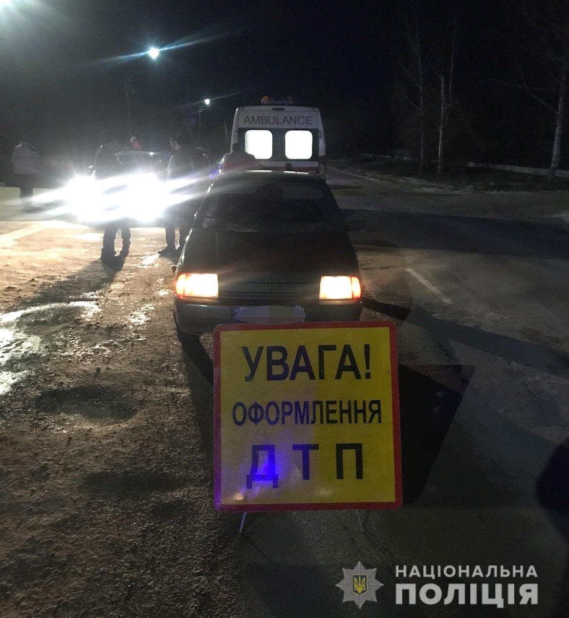 У Шаргороді під колеса авто потрапила жінка, яка раптово вийшла на дорогу