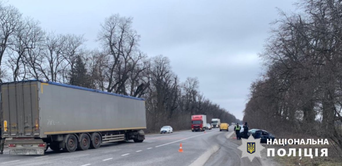 В аварії у Вінницькому районі постраждали четверо осіб, в т.ч. трирічна дитина