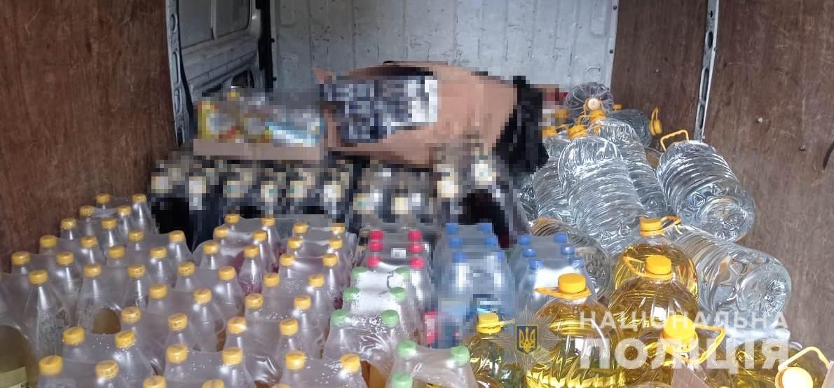 У Вінниці водій перевозив понад пів тонни фальсифікованого алкоголю 