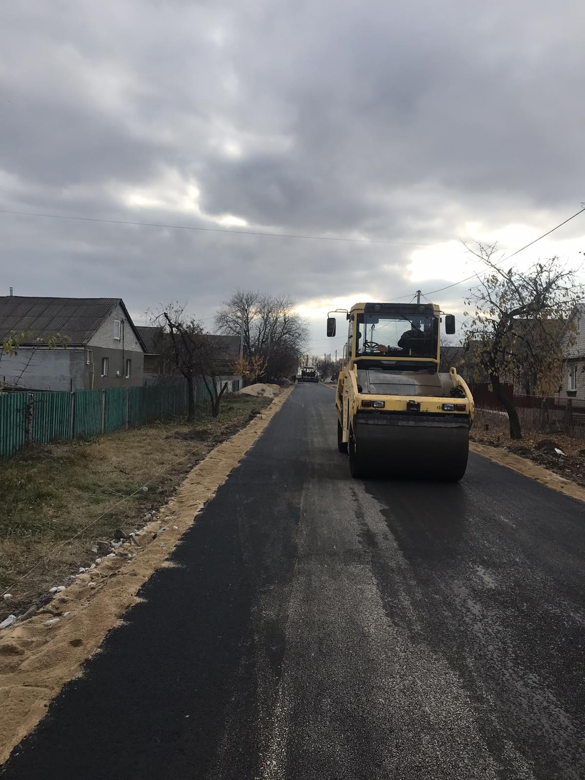 У Калинівці завершили ремонт дорожнього покриття по вул.Дружби