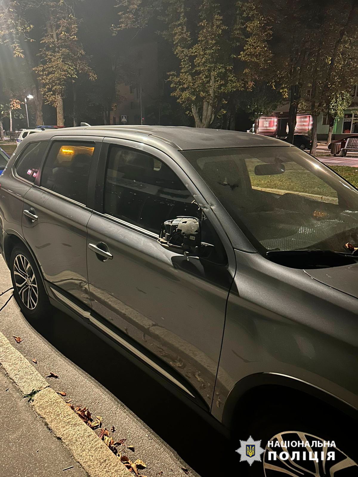 У Вінниці пʼяний хуліган за одну ніч розбив 12 припаркованих авто