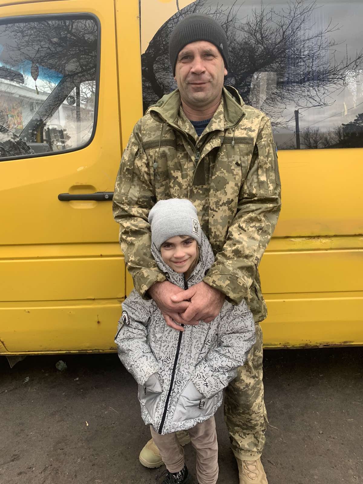 Ракетний обстріл забрав життя 44-річного бійця з Чернівецького району