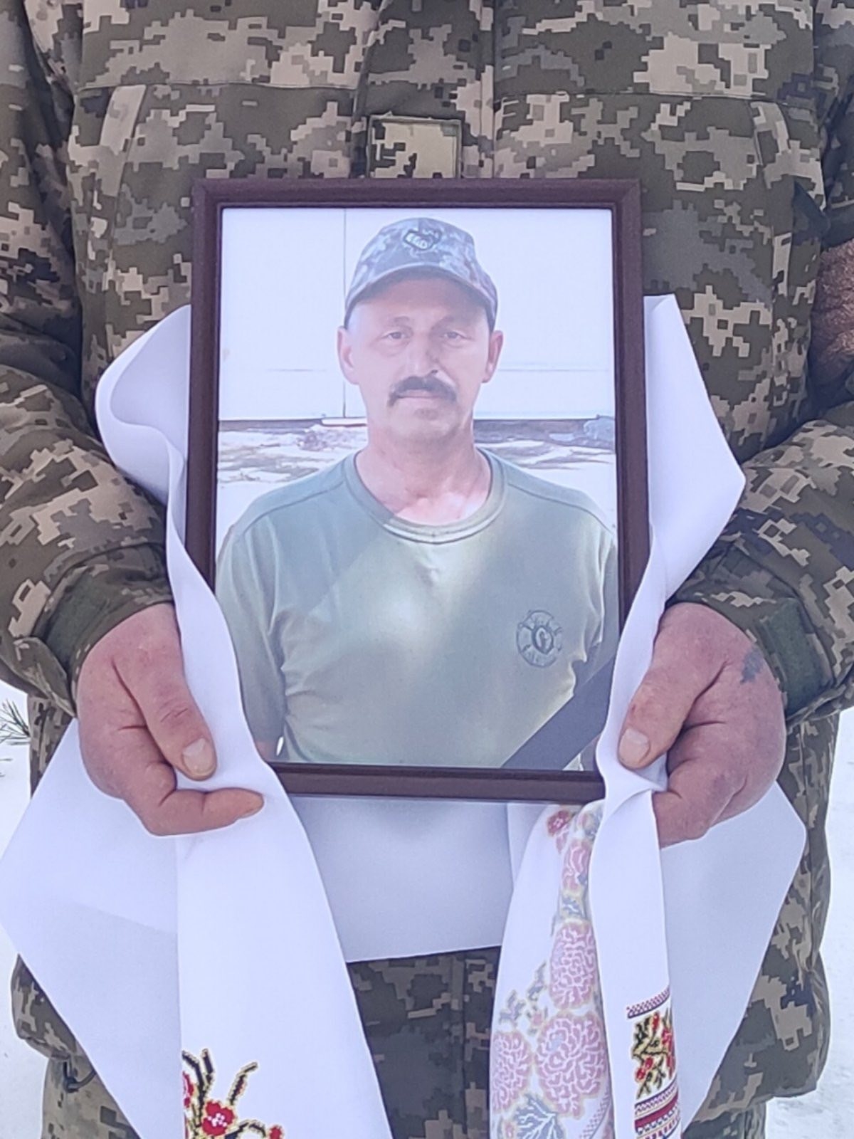 Тульчинська громада прощалась із загиблим на Курщині земляком