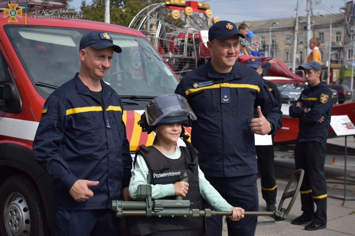 У Вінниці відбулися урочистості з нагоди Дня рятівника