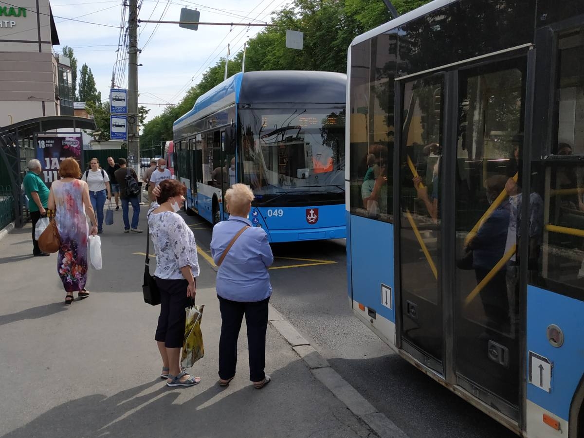 З початку року  вінницькі транспортники виготовили вже три тролейбуси VinLine з автономним ходом