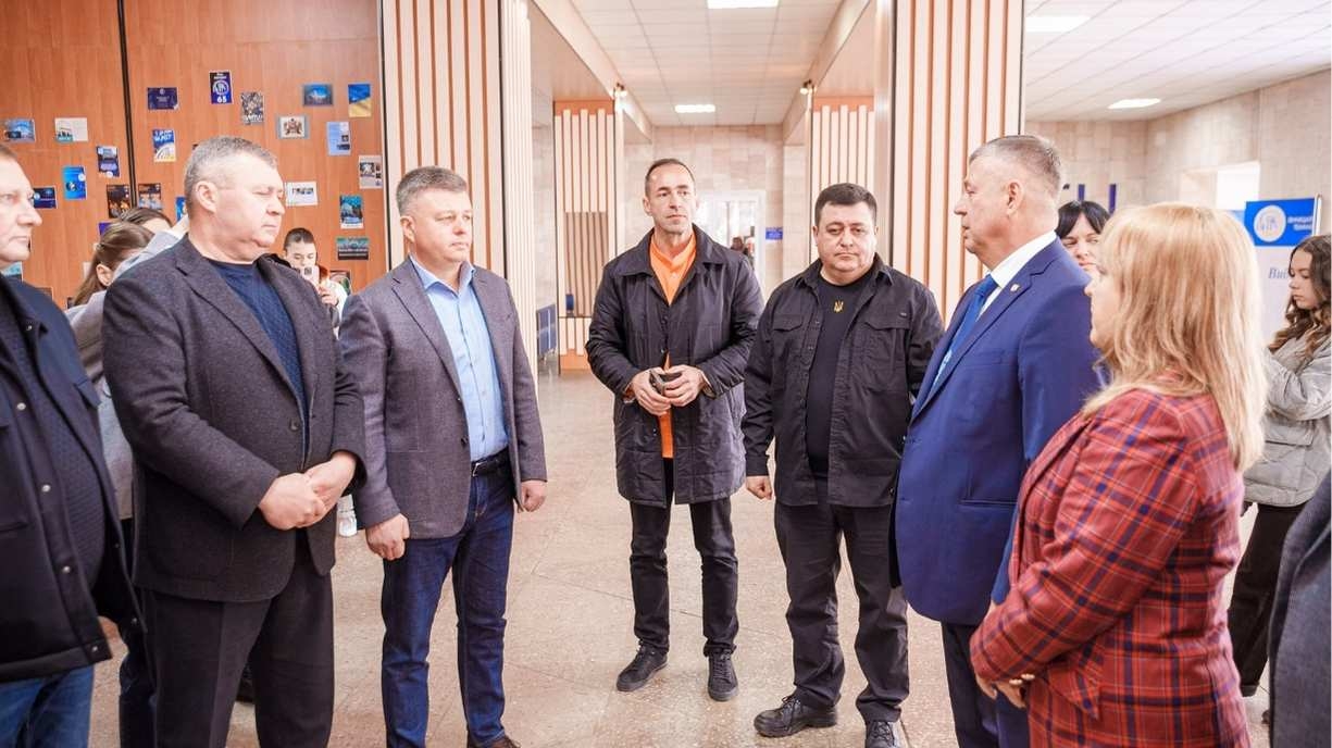 Від сонячної енергії до лікування поранених: у Вінниці запрацював інноваційний студентський Smart Lab