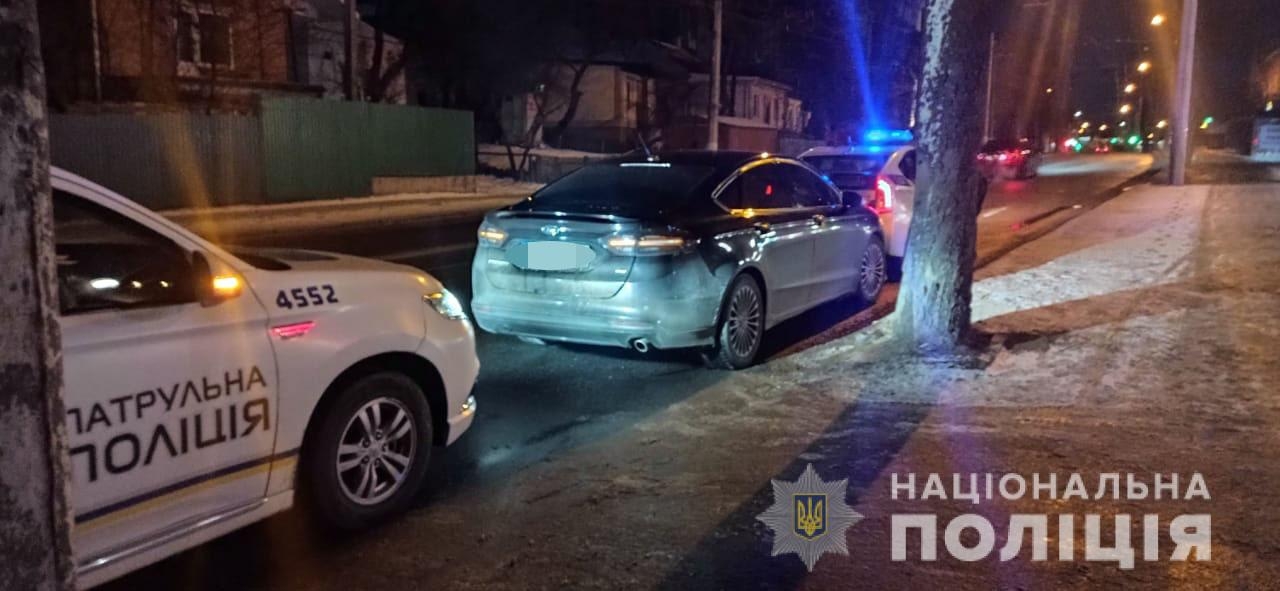 Кримінальний дрифт: хуліган з Молдови наражав на небезпеку вінничан