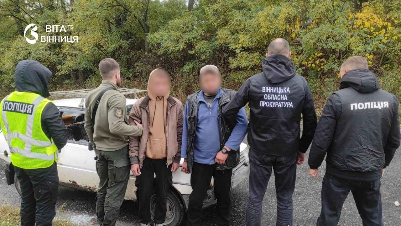 10 000 $ за «послуги»: на Вінниччині військового підозрюють в організації незаконного виїзду чоловіків за кордон
