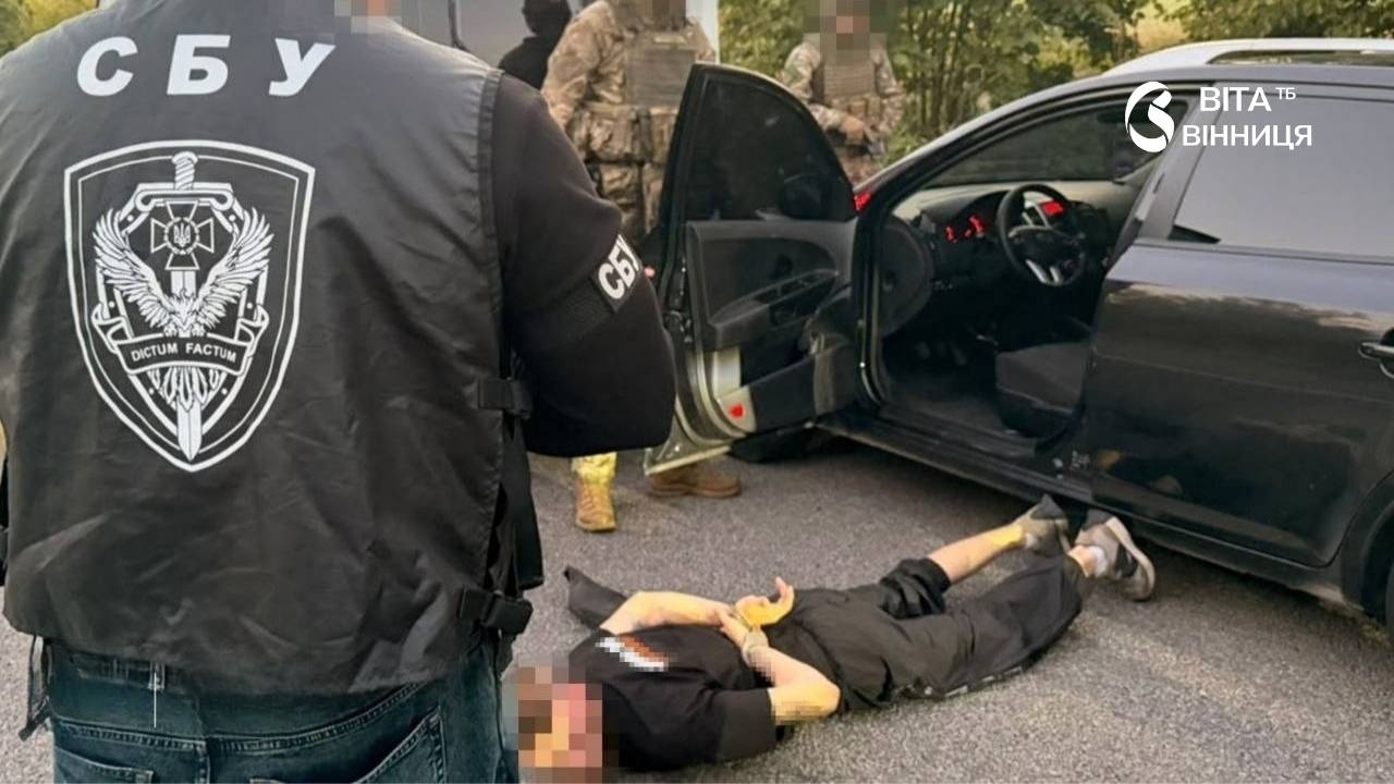 20 тисяч доларів за карту втечі лісом: на Вінниччині затримали організаторів втечі чоловіків за кордон