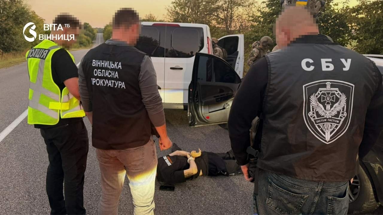 20 тисяч доларів за втечу до Молдови: вінничанину повідомили про підозру