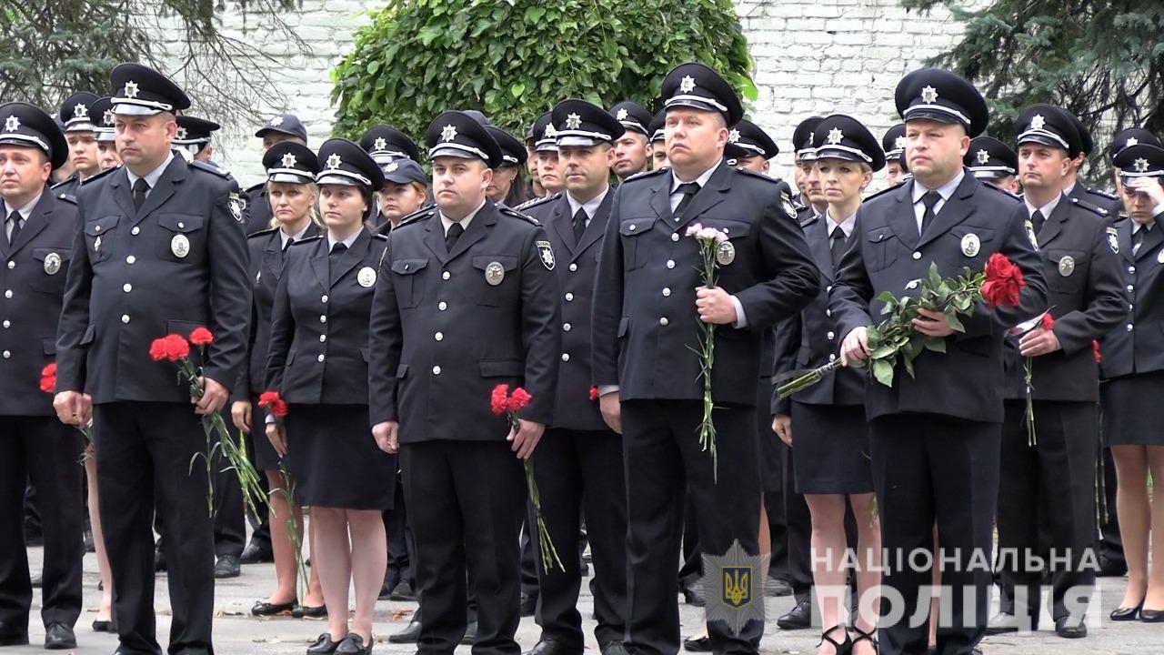 У Вінниці поліцейські вшанували пам’ять полеглих захисників України 
