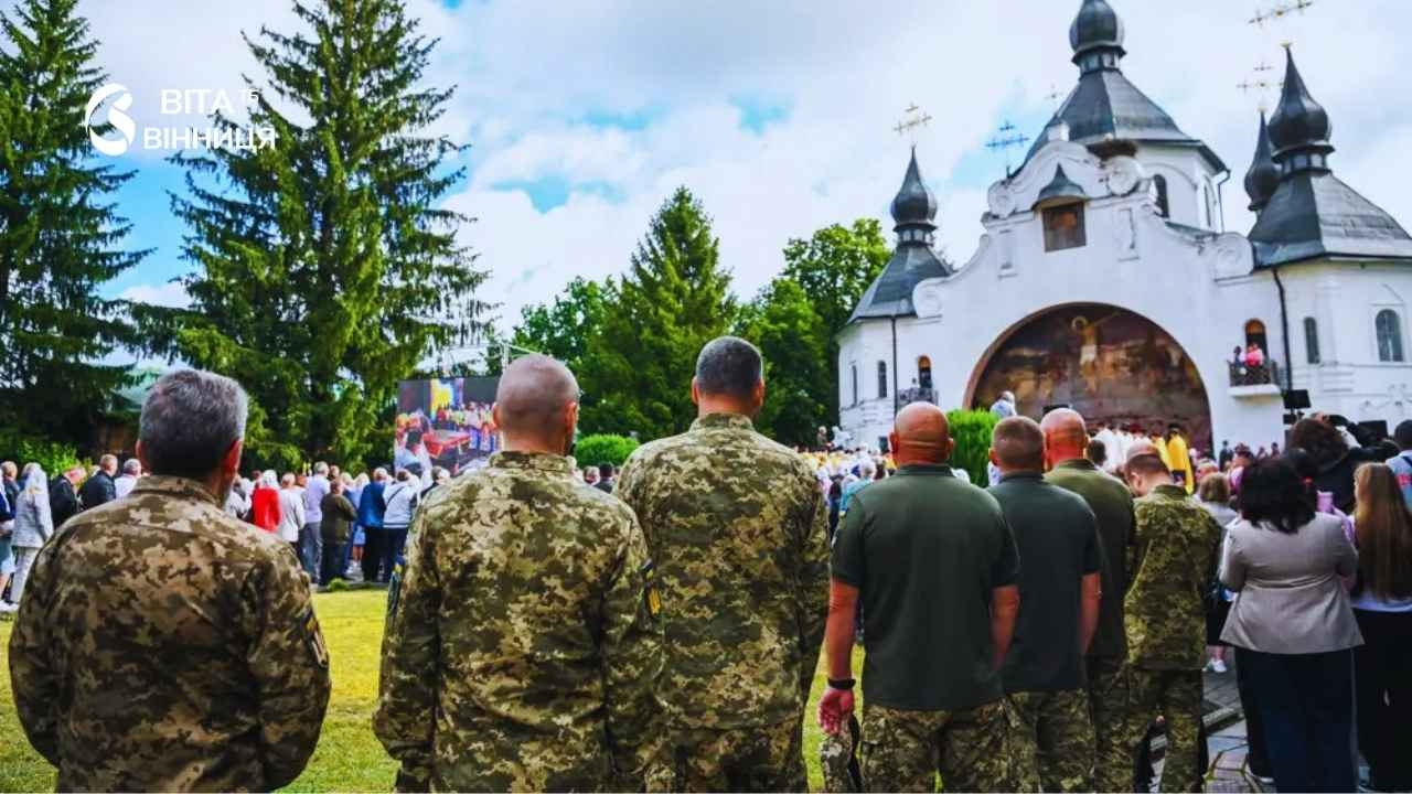 Архієпископ Вінницький Павло взяв участь у вселенській молитві на Козацьких могилах