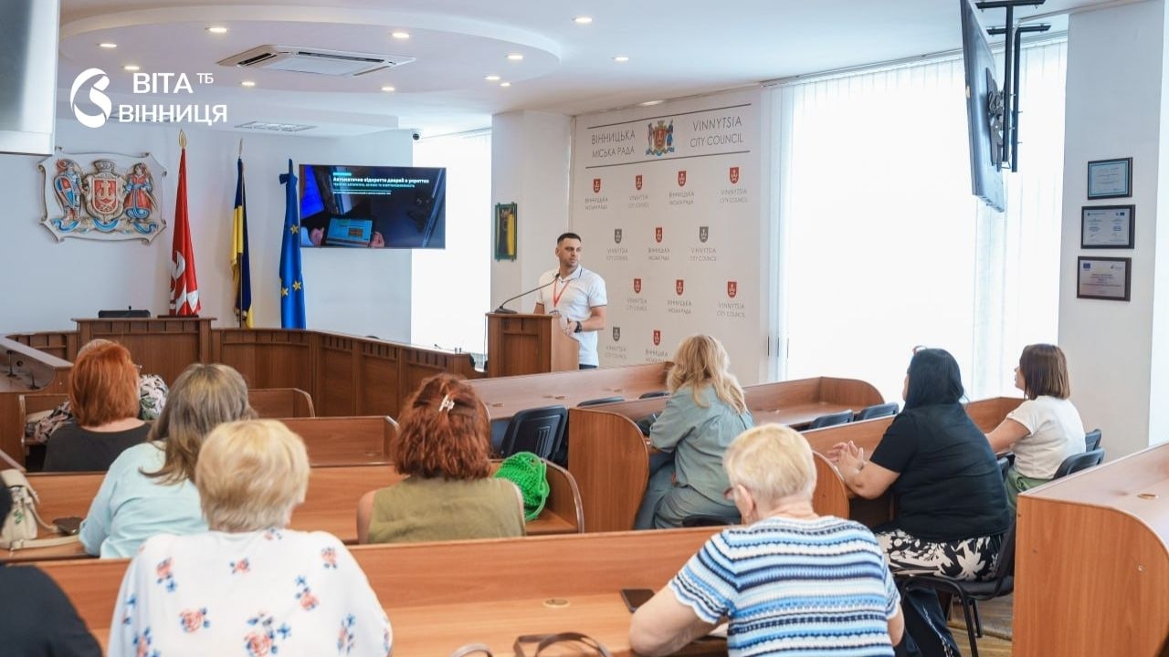 Досвід березневої атаки "шахедів" на місто: як Вінниця контролює доступність укриттів