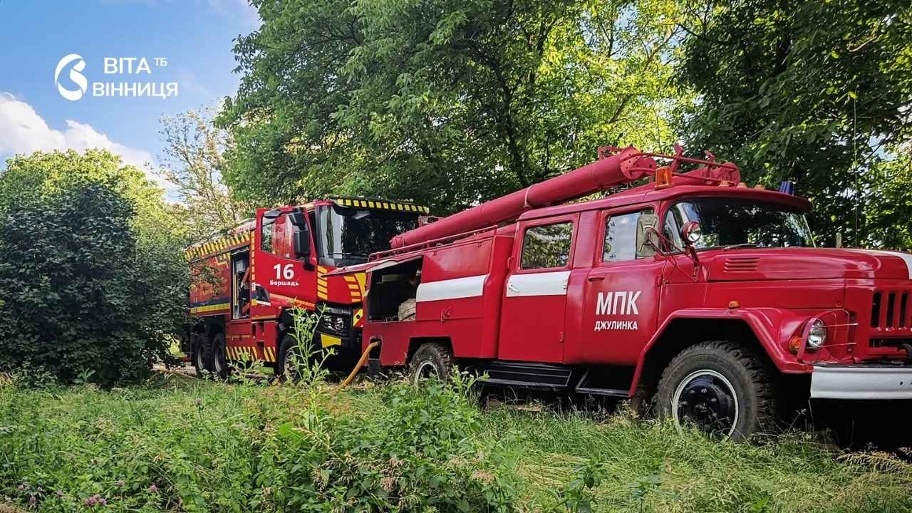Підпалила папір і кинула на підлогу: дворічна дитина спричинила пожежу в селі на Вінниччині