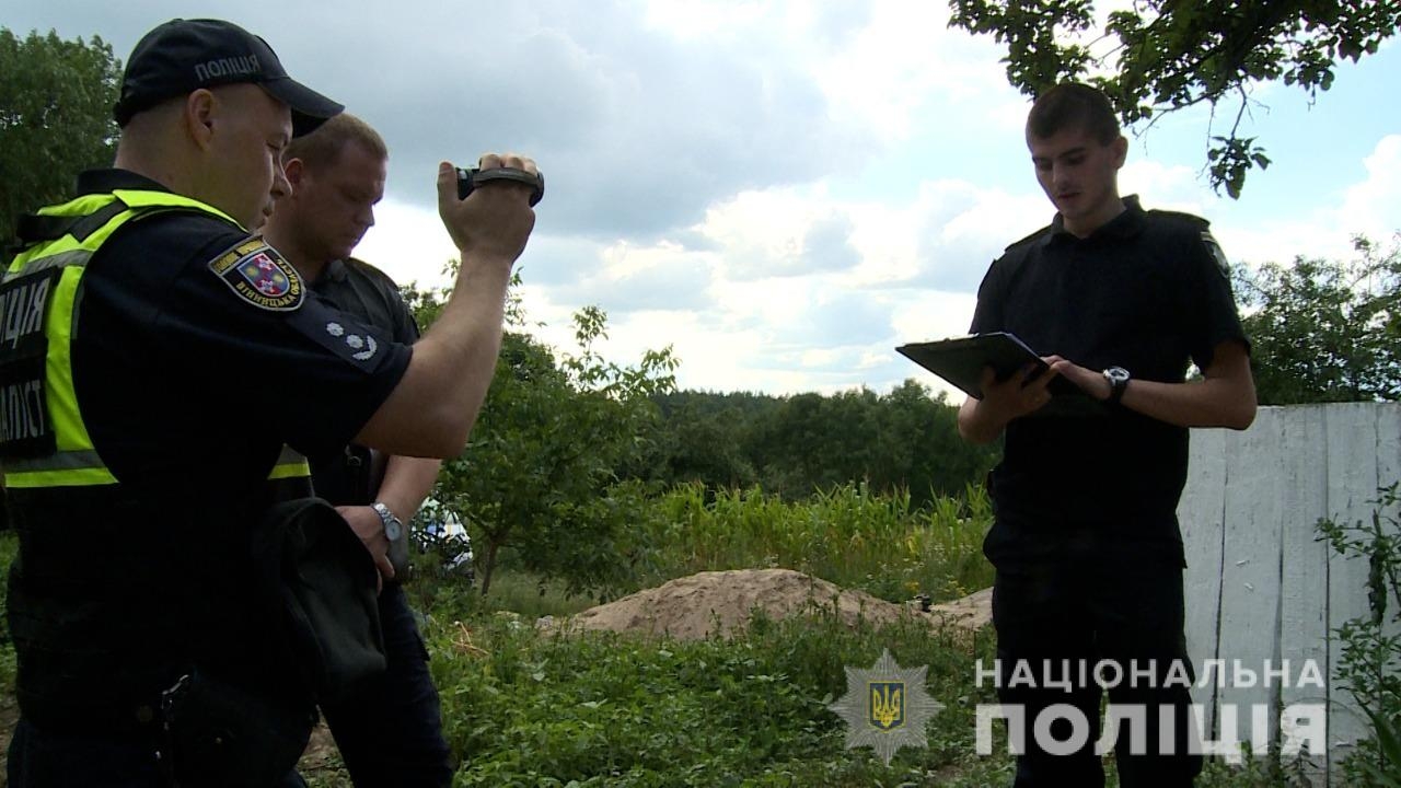 На 13 років засудили чоловіка, який вбив дружину та закопав у купі гною