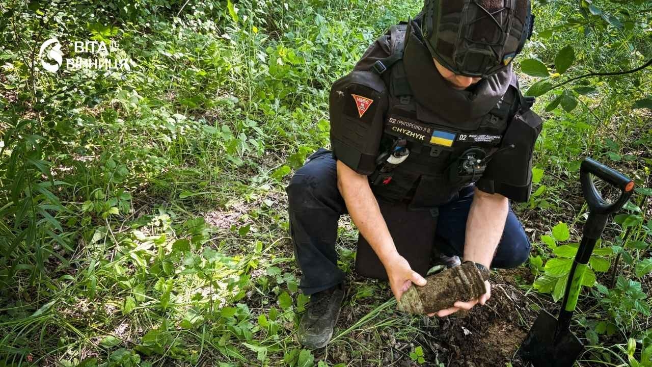 На Вінниччині сапери ДСНС знищили три боєприпаси часів минулих війн