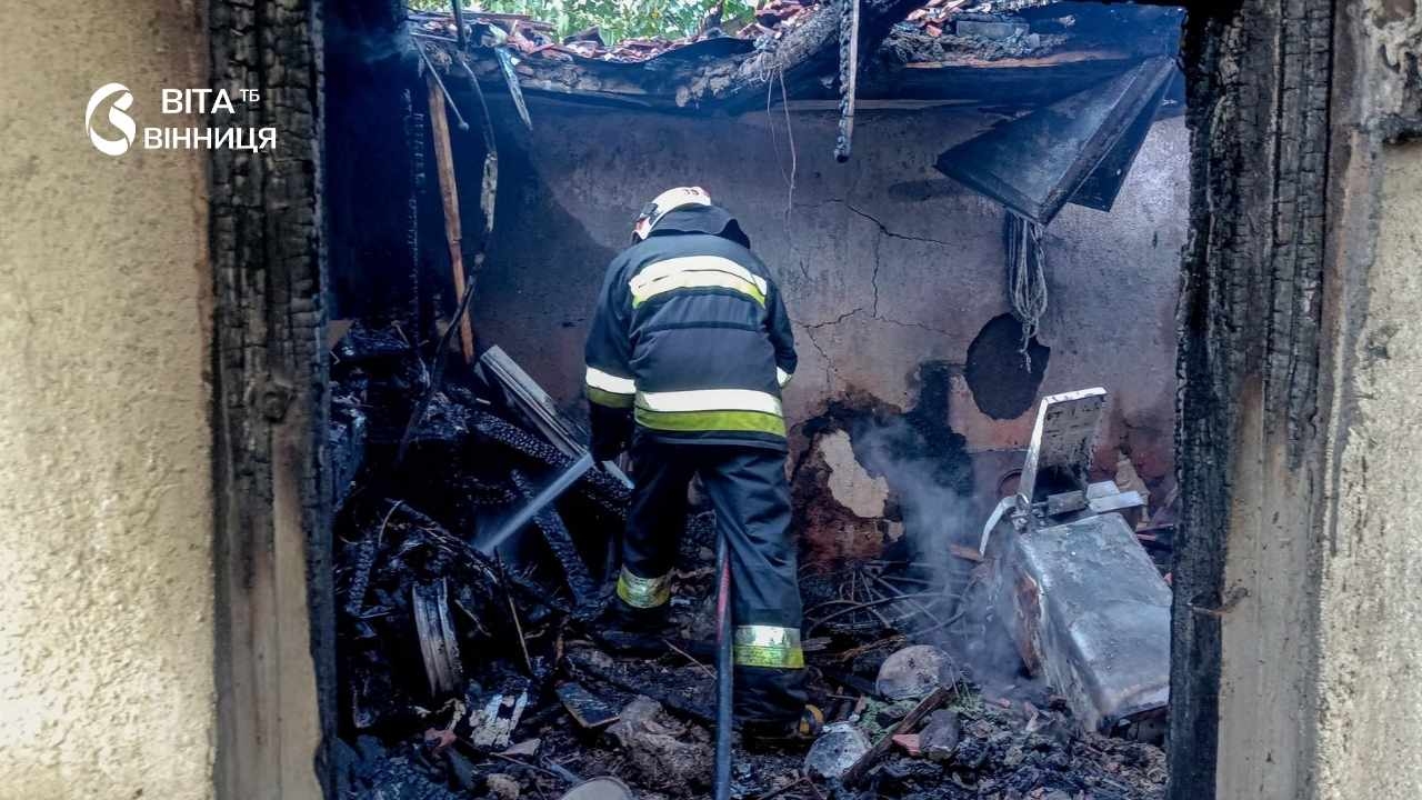 На вулиці Лук'яненка у Вінниці загорівся електролічильник у багатоповерхівці