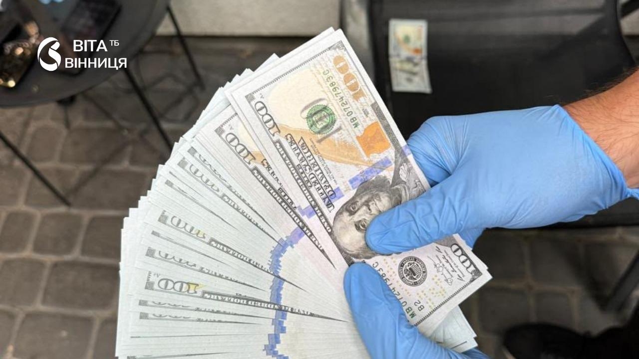 Патрульний поліцейський Вінниччини за $7 тисяч продавав фіктивні довідки «інфаркти»