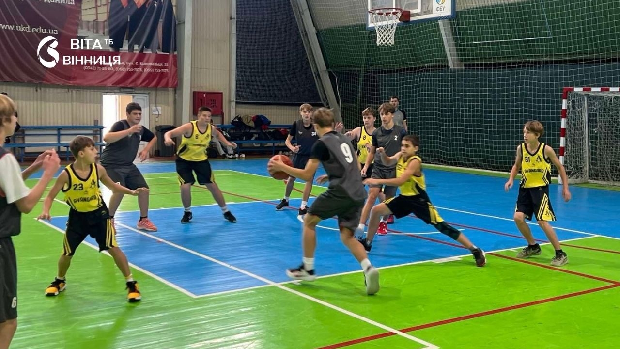 Після поразки від чемпіонів — дві перемоги: калинівські баскетболісти взяли срібло «Кубка Дружби»
