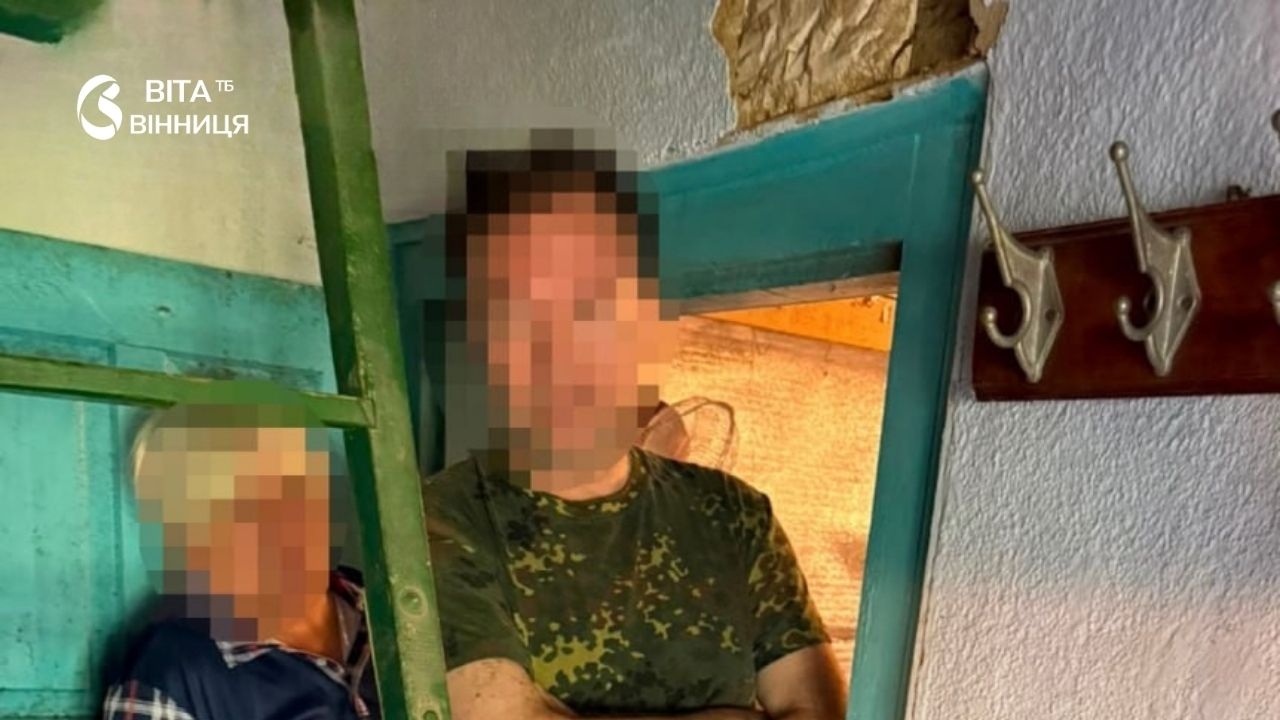 Плантацію з півсотні кущів конопель викрили на Могилів-Подільщині