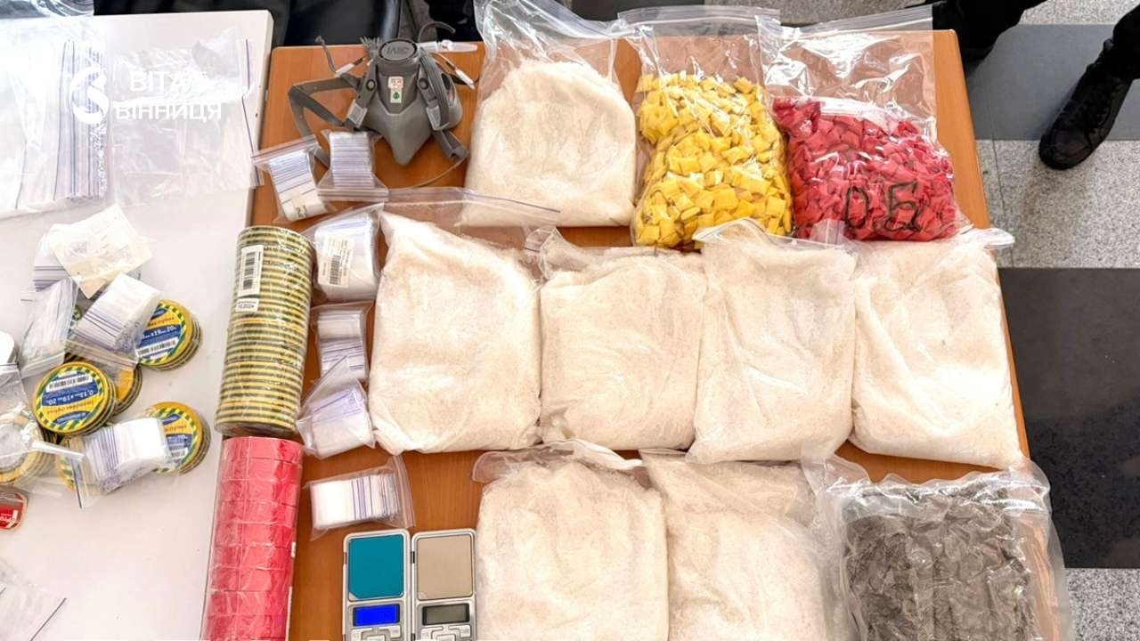 Понад 30 підозрюваних і тонни прекурсорів: підсумки трьох етапів спецоперації «РУБІКОН» на Вінниччині