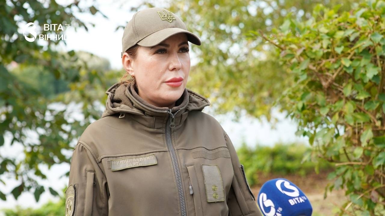 Приховані біля самого берега: три труби з нечистотами знайшли під водою у Вишенському озері