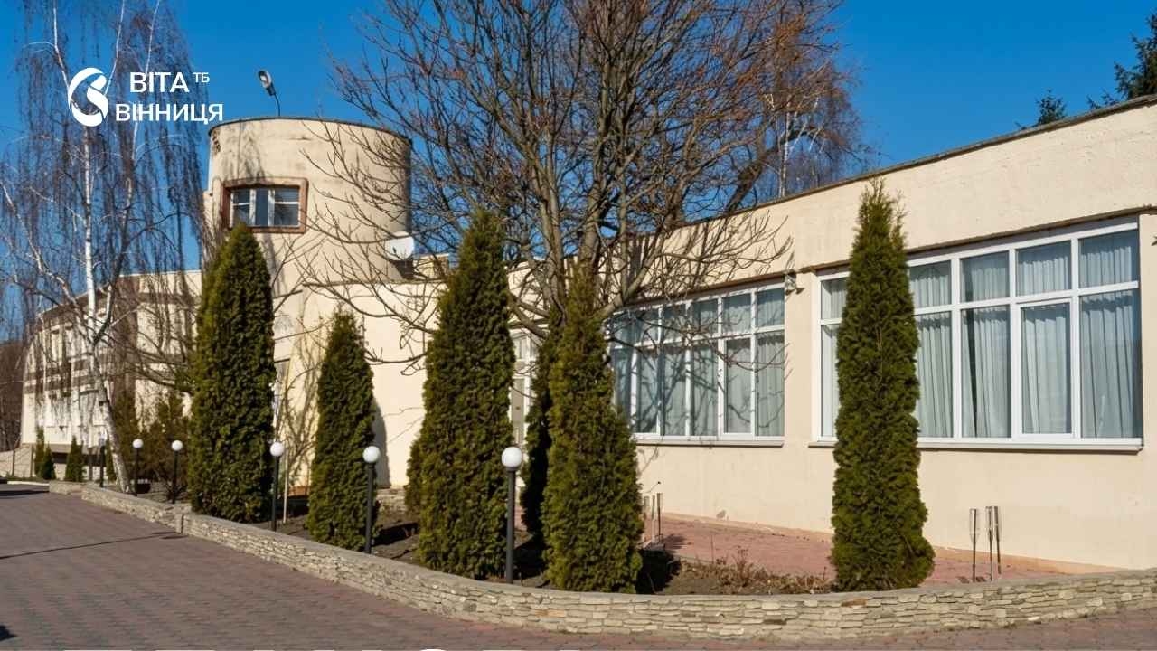 Річковий вокзал у Могилеві-Подільському незаконно перетворили на кафе